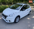 Белый Пежо 208, объемом двигателя 1 л и пробегом 109 тыс. км за 5200 $, фото 1 на Automoto.ua