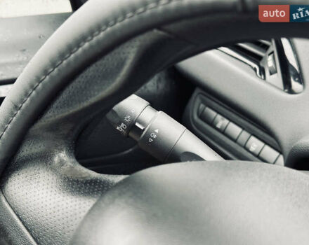 Белый Пежо 208, объемом двигателя 1.4 л и пробегом 180 тыс. км за 6500 $, фото 39 на Automoto.ua