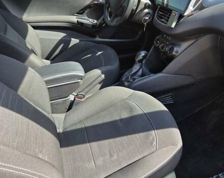 Білий Пежо 208, об'ємом двигуна 1 л та пробігом 135 тис. км за 5000 $, фото 18 на Automoto.ua
