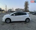 Белый Пежо 208, объемом двигателя 1.2 л и пробегом 90 тыс. км за 7600 $, фото 1 на Automoto.ua