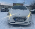 Білий Пежо 208, об'ємом двигуна 1.2 л та пробігом 227 тис. км за 7500 $, фото 1 на Automoto.ua