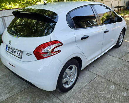 Білий Пежо 208, об'ємом двигуна 1.4 л та пробігом 164 тис. км за 7800 $, фото 13 на Automoto.ua