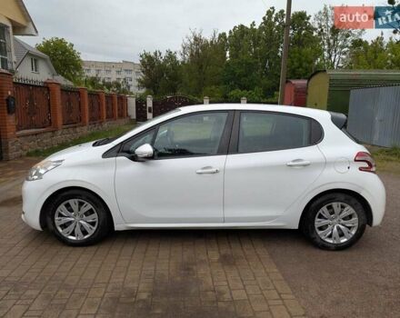Білий Пежо 208, об'ємом двигуна 1.4 л та пробігом 181 тис. км за 7850 $, фото 2 на Automoto.ua