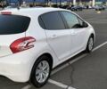 Белый Пежо 208, объемом двигателя 1.4 л и пробегом 199 тыс. км за 7600 $, фото 5 на Automoto.ua