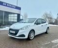 Белый Пежо 208, объемом двигателя 1.5 л и пробегом 204 тыс. км за 6500 $, фото 1 на Automoto.ua