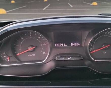 Белый Пежо 208, объемом двигателя 1.4 л и пробегом 199 тыс. км за 7600 $, фото 10 на Automoto.ua