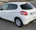 Белый Пежо 208, объемом двигателя 1.4 л и пробегом 199 тыс. км за 7600 $, фото 3 на Automoto.ua