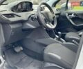 Білий Пежо 208, об'ємом двигуна 1.2 л та пробігом 142 тис. км за 8999 $, фото 3 на Automoto.ua