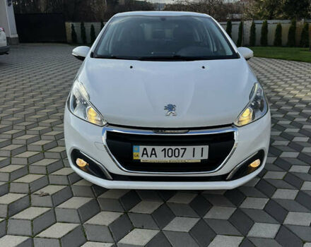 Белый Пежо 208, объемом двигателя 1.2 л и пробегом 102 тыс. км за 7200 $, фото 32 на Automoto.ua
