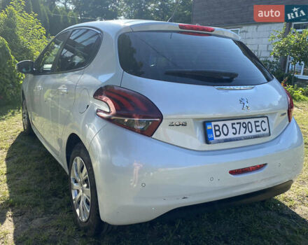 Белый Пежо 208, объемом двигателя 1.2 л и пробегом 74 тыс. км за 8000 $, фото 19 на Automoto.ua
