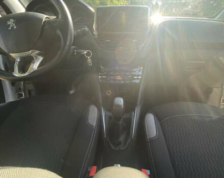 Белый Пежо 208, объемом двигателя 1.2 л и пробегом 74 тыс. км за 8000 $, фото 28 на Automoto.ua