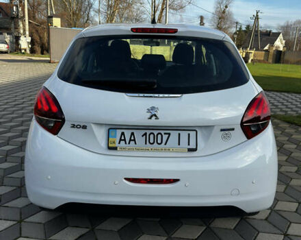 Белый Пежо 208, объемом двигателя 1.2 л и пробегом 102 тыс. км за 7200 $, фото 33 на Automoto.ua