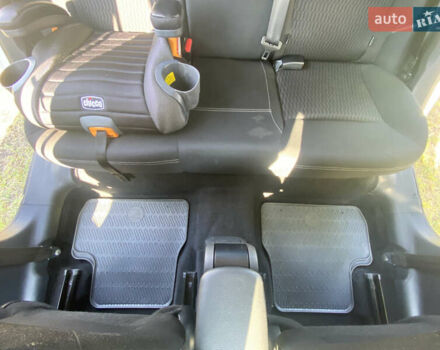 Белый Пежо 208, объемом двигателя 1.2 л и пробегом 74 тыс. км за 8000 $, фото 22 на Automoto.ua