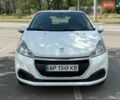 Білий Пежо 208, об'ємом двигуна 1.2 л та пробігом 140 тис. км за 6300 $, фото 1 на Automoto.ua