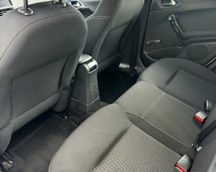 Белый Пежо 208, объемом двигателя 1.2 л и пробегом 102 тыс. км за 7200 $, фото 43 на Automoto.ua