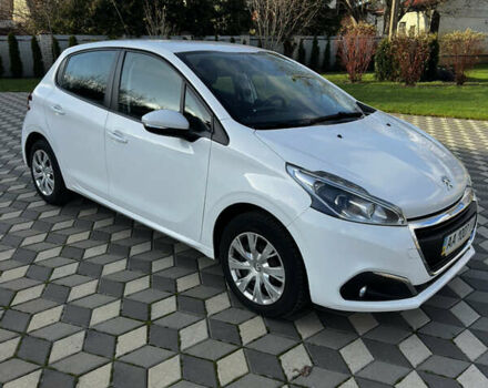 Белый Пежо 208, объемом двигателя 1.2 л и пробегом 102 тыс. км за 7200 $, фото 28 на Automoto.ua