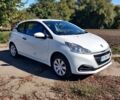 Білий Пежо 208, об'ємом двигуна 1.2 л та пробігом 146 тис. км за 6000 $, фото 1 на Automoto.ua