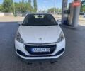 Белый Пежо 208, объемом двигателя 1.2 л и пробегом 76 тыс. км за 8200 $, фото 11 на Automoto.ua