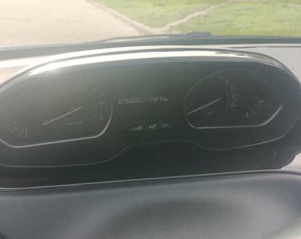 Білий Пежо 208, об'ємом двигуна 1.2 л та пробігом 75 тис. км за 7500 $, фото 16 на Automoto.ua