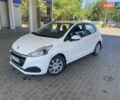 Белый Пежо 208, объемом двигателя 1.2 л и пробегом 76 тыс. км за 8200 $, фото 10 на Automoto.ua