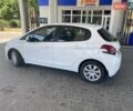 Белый Пежо 208, объемом двигателя 1.2 л и пробегом 76 тыс. км за 8200 $, фото 7 на Automoto.ua