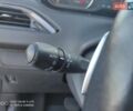 Белый Пежо 208, объемом двигателя 1.2 л и пробегом 80 тыс. км за 8150 $, фото 13 на Automoto.ua