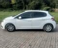 Білий Пежо 208, об'ємом двигуна 1.2 л та пробігом 75 тис. км за 7500 $, фото 20 на Automoto.ua