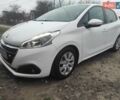 Белый Пежо 208, объемом двигателя 1.2 л и пробегом 115 тыс. км за 8000 $, фото 12 на Automoto.ua