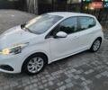 Белый Пежо 208, объемом двигателя 1.2 л и пробегом 108 тыс. км за 10350 $, фото 19 на Automoto.ua