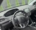 Белый Пежо 208, объемом двигателя 1.2 л и пробегом 108 тыс. км за 10350 $, фото 3 на Automoto.ua