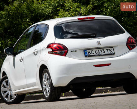Белый Пежо 208, объемом двигателя 1.2 л и пробегом 106 тыс. км за 7500 $, фото 41 на Automoto.ua