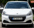 Белый Пежо 208, объемом двигателя 1.2 л и пробегом 106 тыс. км за 7500 $, фото 2 на Automoto.ua