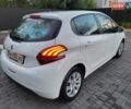 Белый Пежо 208, объемом двигателя 1.2 л и пробегом 108 тыс. км за 10350 $, фото 20 на Automoto.ua