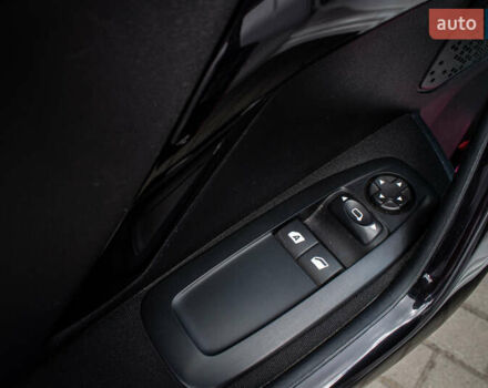 Белый Пежо 208, объемом двигателя 1.2 л и пробегом 106 тыс. км за 7500 $, фото 26 на Automoto.ua