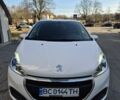 Белый Пежо 208, объемом двигателя 1.2 л и пробегом 116 тыс. км за 8450 $, фото 1 на Automoto.ua