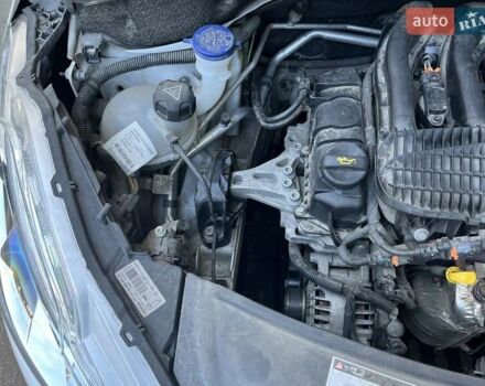 Белый Пежо 208, объемом двигателя 1.2 л и пробегом 24 тыс. км за 8700 $, фото 32 на Automoto.ua