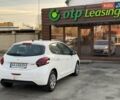 Белый Пежо 208, объемом двигателя 1.2 л и пробегом 161 тыс. км за 7000 $, фото 3 на Automoto.ua