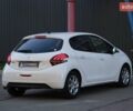 Белый Пежо 208, объемом двигателя 1.5 л и пробегом 55 тыс. км за 12000 $, фото 6 на Automoto.ua