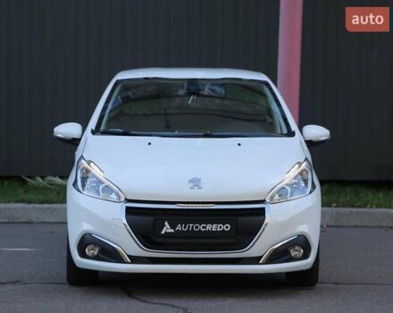 Белый Пежо 208, объемом двигателя 1.5 л и пробегом 55 тыс. км за 12000 $, фото 1 на Automoto.ua