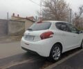 Белый Пежо 208, объемом двигателя 1.5 л и пробегом 84 тыс. км за 9400 $, фото 6 на Automoto.ua