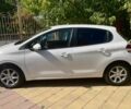 Білий Пежо 208, об'ємом двигуна 1.1 л та пробігом 83 тис. км за 9999 $, фото 2 на Automoto.ua