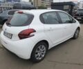 Белый Пежо 208, объемом двигателя 1.2 л и пробегом 115 тыс. км за 6999 $, фото 3 на Automoto.ua