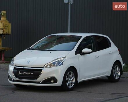 Белый Пежо 208, объемом двигателя 1.5 л и пробегом 55 тыс. км за 12000 $, фото 2 на Automoto.ua