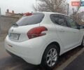 Белый Пежо 208, объемом двигателя 1.5 л и пробегом 84 тыс. км за 9400 $, фото 5 на Automoto.ua