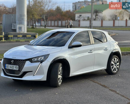 Белый Пежо 208, объемом двигателя 0 л и пробегом 95 тыс. км за 14200 $, фото 16 на Automoto.ua