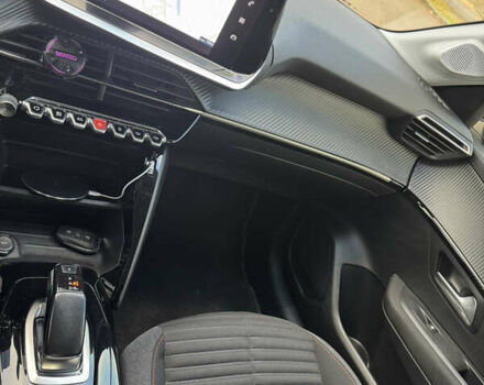 Белый Пежо 208, объемом двигателя 0 л и пробегом 95 тыс. км за 14200 $, фото 2 на Automoto.ua