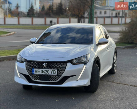 Белый Пежо 208, объемом двигателя 0 л и пробегом 95 тыс. км за 14200 $, фото 12 на Automoto.ua