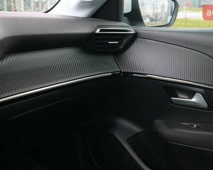 Белый Пежо 208, объемом двигателя 1.2 л и пробегом 53 тыс. км за 16299 $, фото 16 на Automoto.ua