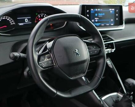 Белый Пежо 208, объемом двигателя 1.2 л и пробегом 53 тыс. км за 16299 $, фото 22 на Automoto.ua