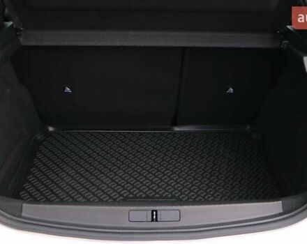 Белый Пежо 208, объемом двигателя 1.2 л и пробегом 53 тыс. км за 16299 $, фото 9 на Automoto.ua